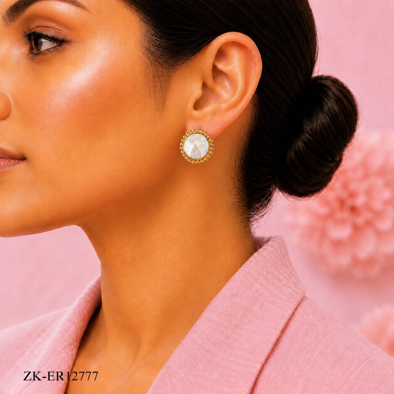ROUND WHITE OPAL CRACKED EARRINGS