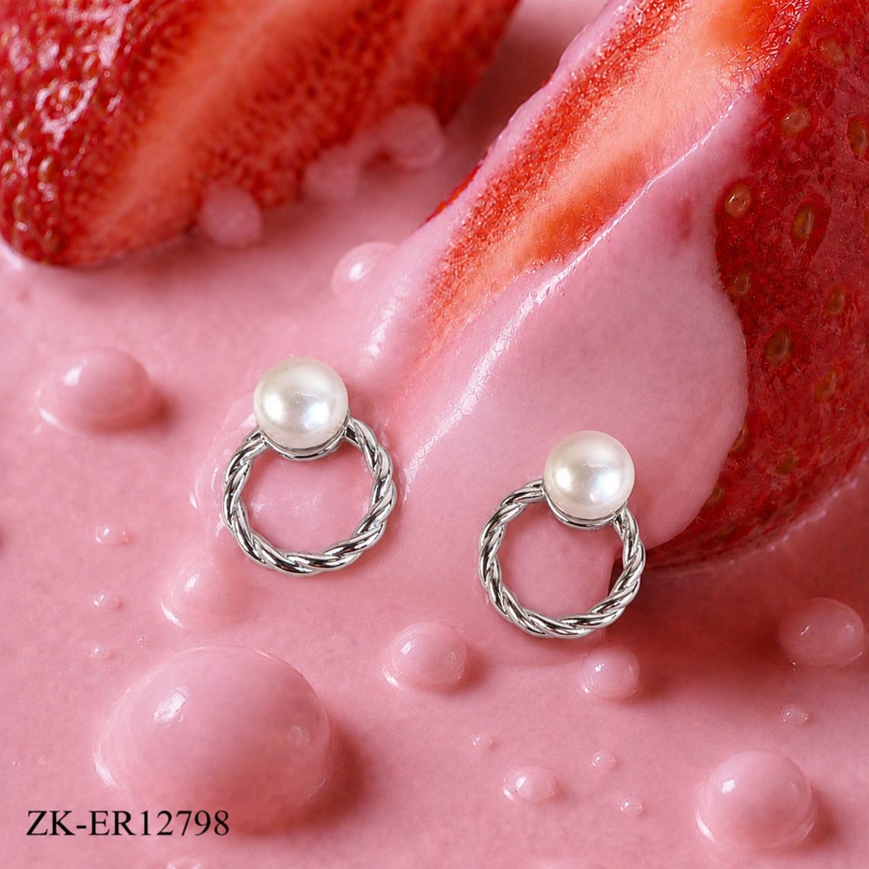 SILVER TWIST RING WITH PEARL EARRINGS