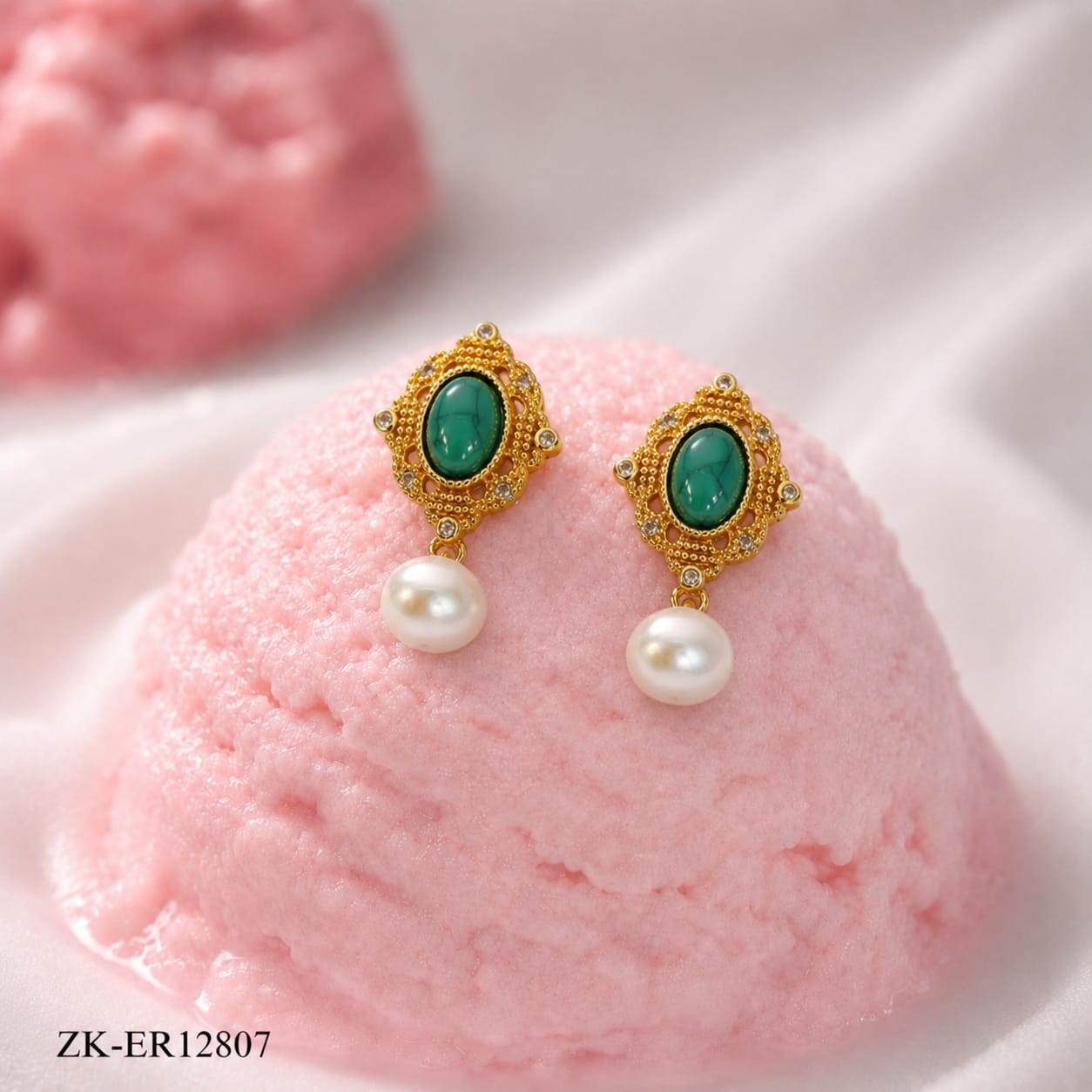 GOLD EMERALD PEARL DROP EARRINGS