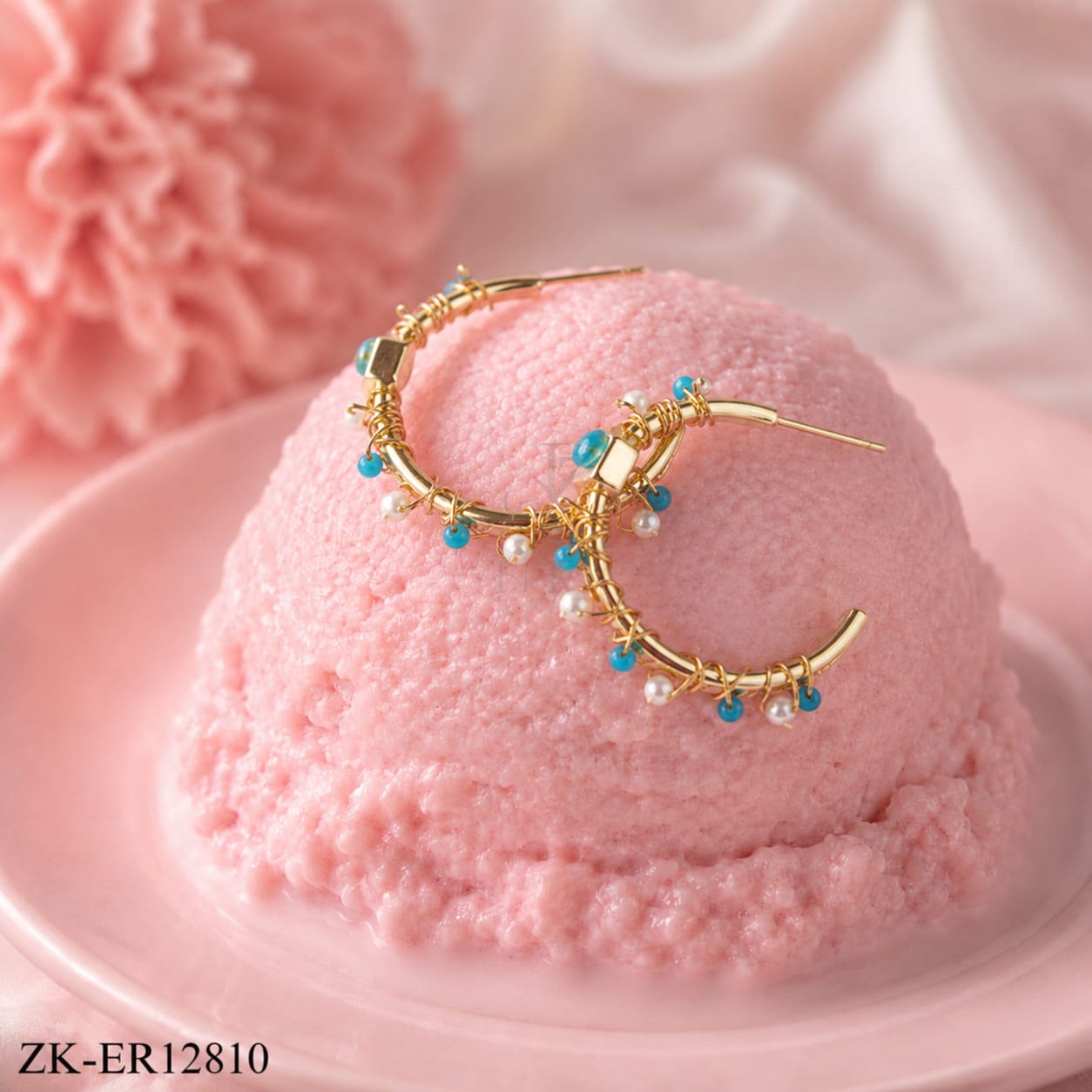 GOLD HOOP EARRINGS WITH PEARLS AND BLUE BEADS
