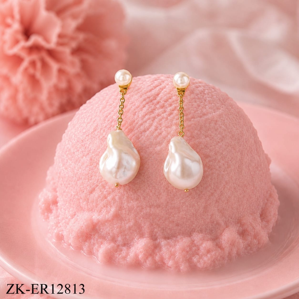 GOLD CHAIN EARRINGS WITH TOP DROP PEARL