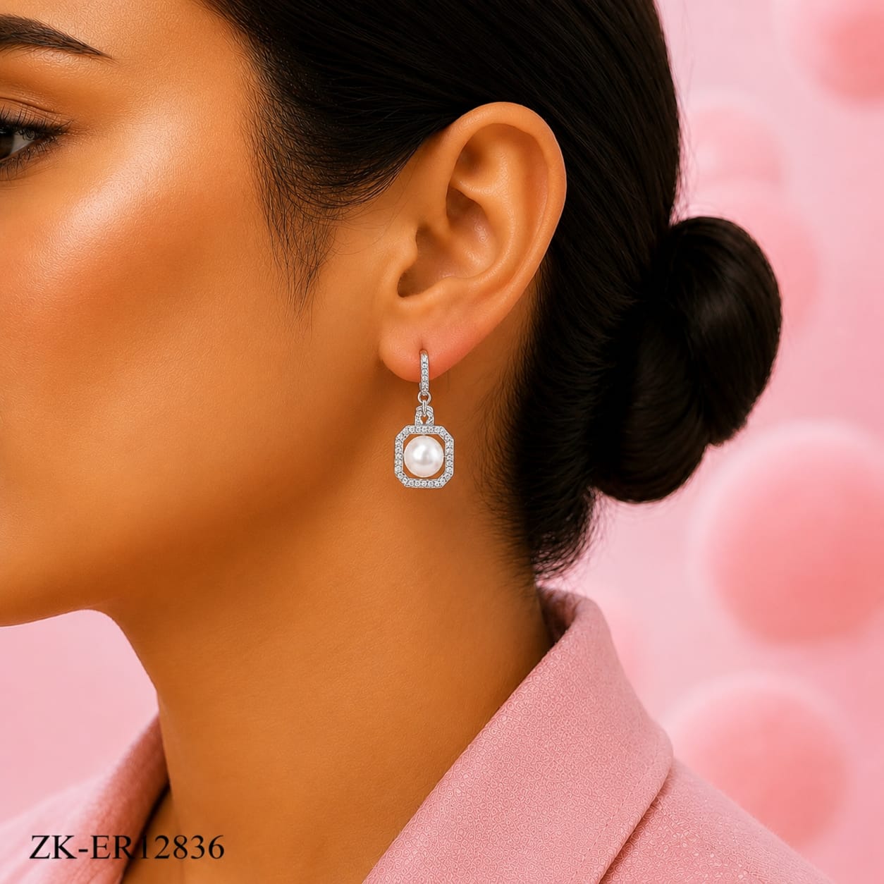 SILVER SQUARE EARRINGS WITH PEARL CENTRE
