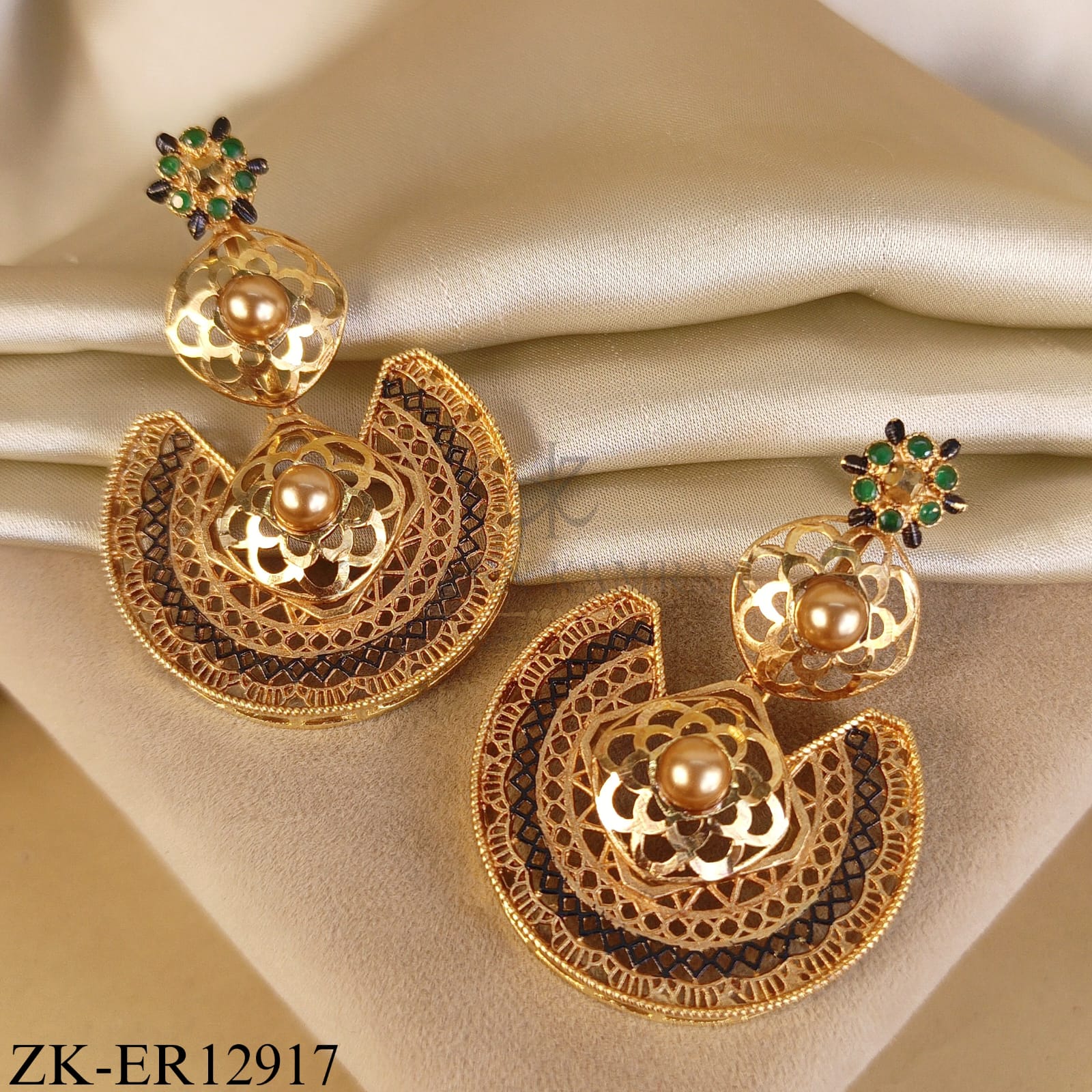 EMERALD FILIGREE EARRINGS