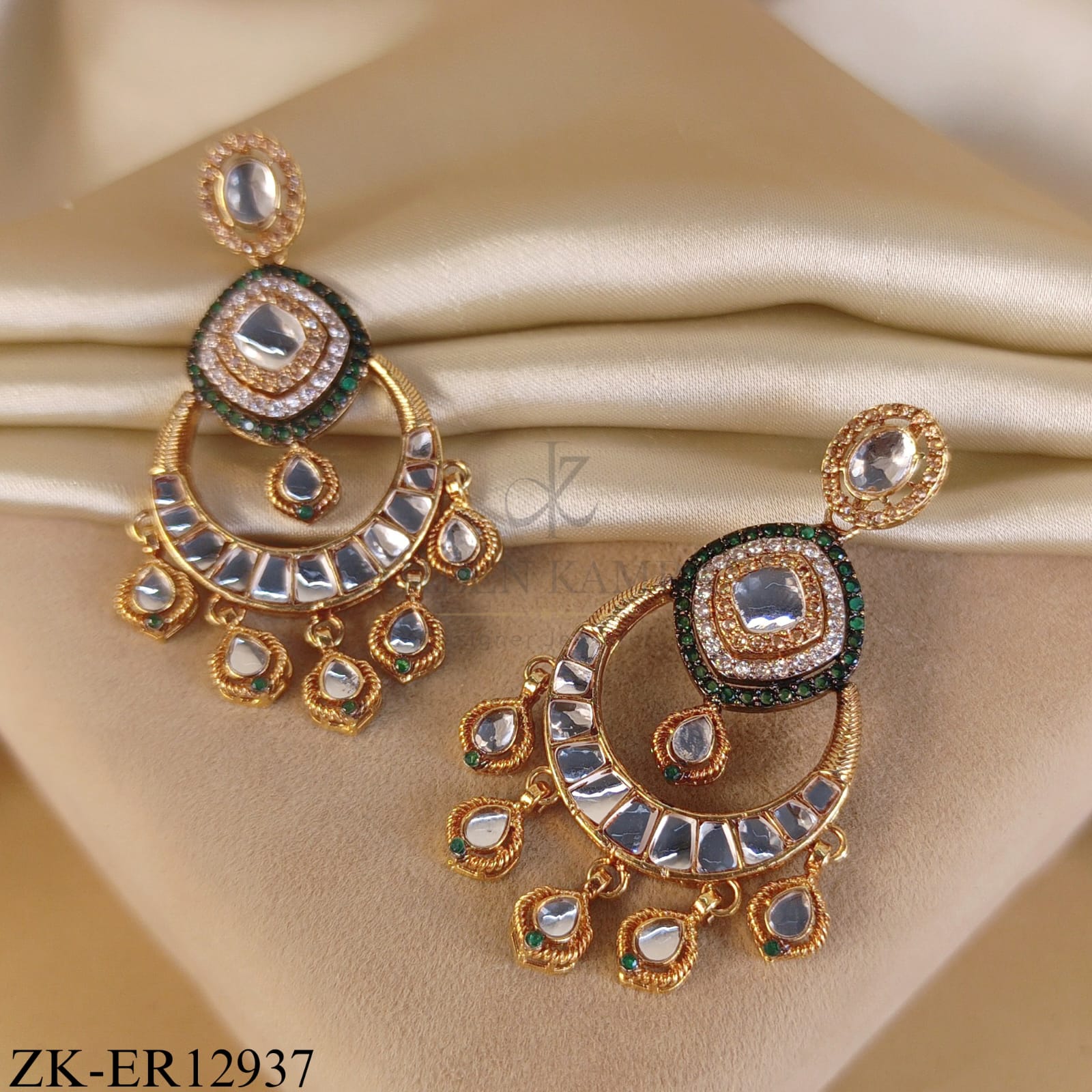EMERALD KUNDAN EARRINGS