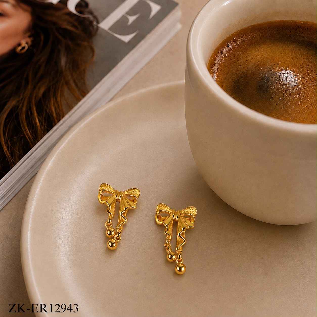 GOLDEN BOW EARRINGS