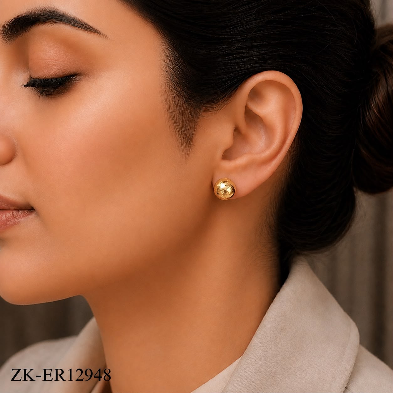 ROUND TEXTURED EARRINGS