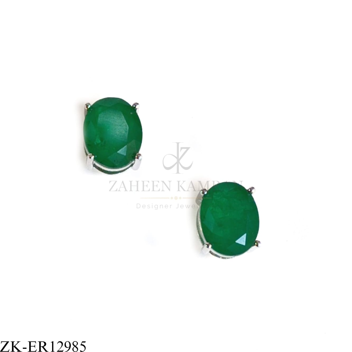 OVATE EMERALD EARRINGS