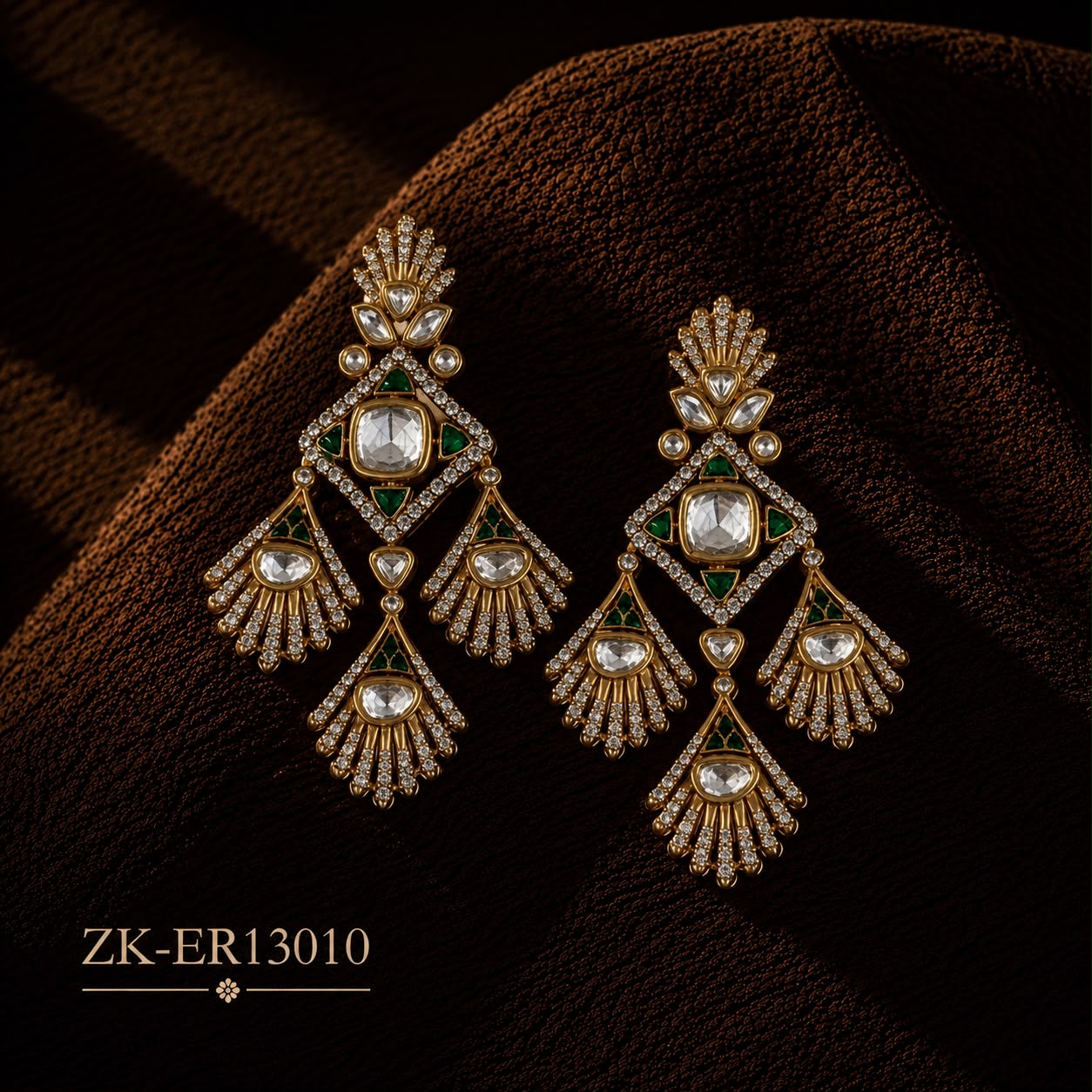 EMERALD LAYERED EARRINGS
