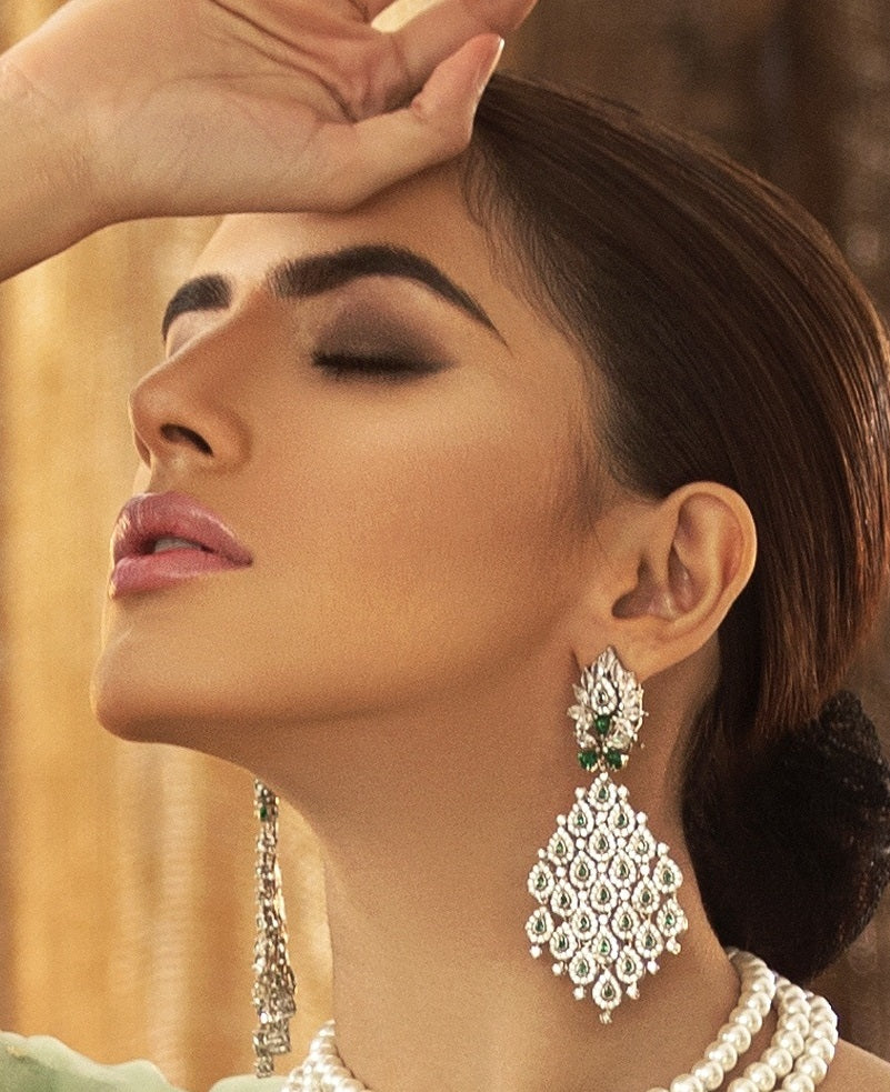 Emerald silver earrings