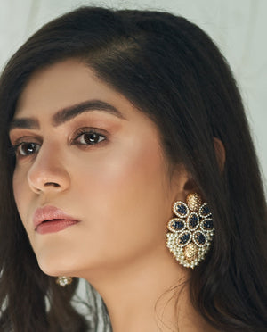 Sapphire flower earrings