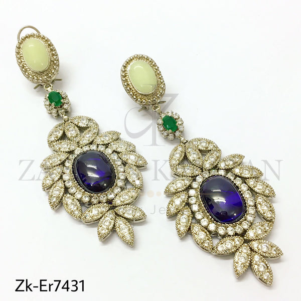 Zirconia leaf earrings