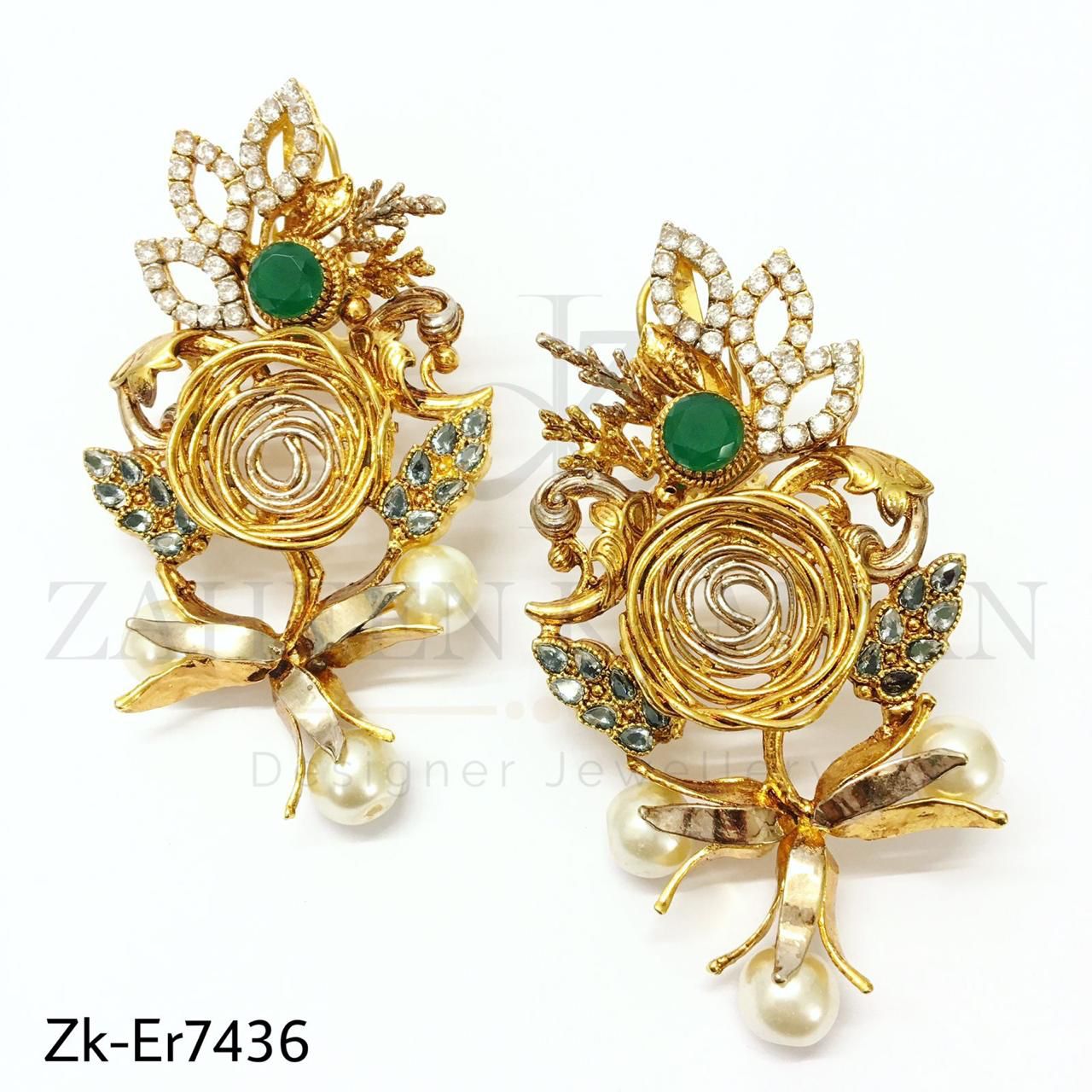 Majestic danglers
