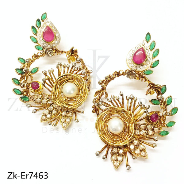 Vintage round earrings