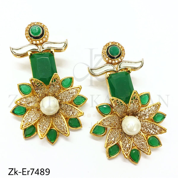 Floral emerald dangler