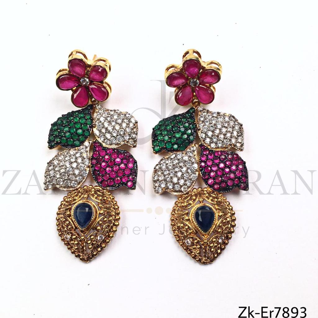 Multi leaflet earrings.