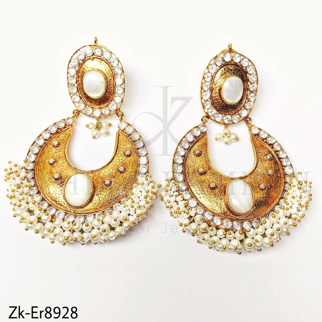 Moonlit earrings.