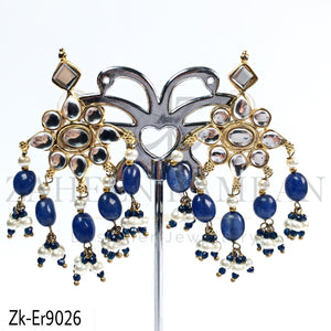 Floral hanging earrings.