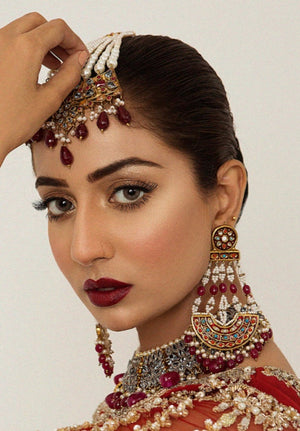 Elite earrings.