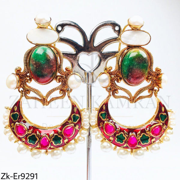 Splendid earrings.