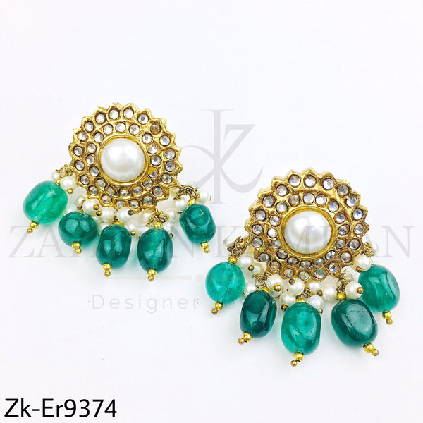 Stunning earrings.