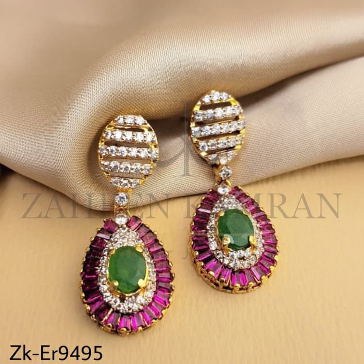 INAYA EARRINGS