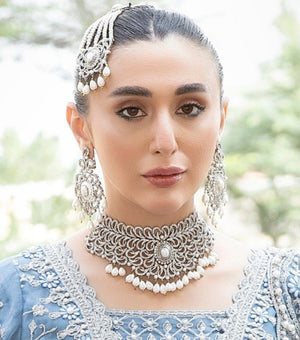 Silver Zircons Necklace Set