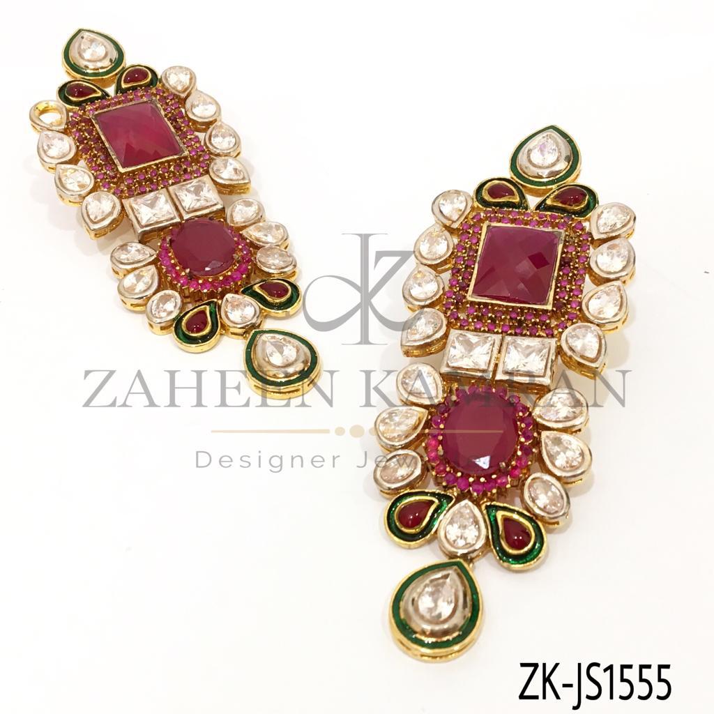 Classy Neck Less Set