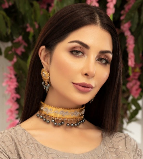 Amazing Designed Choker Set