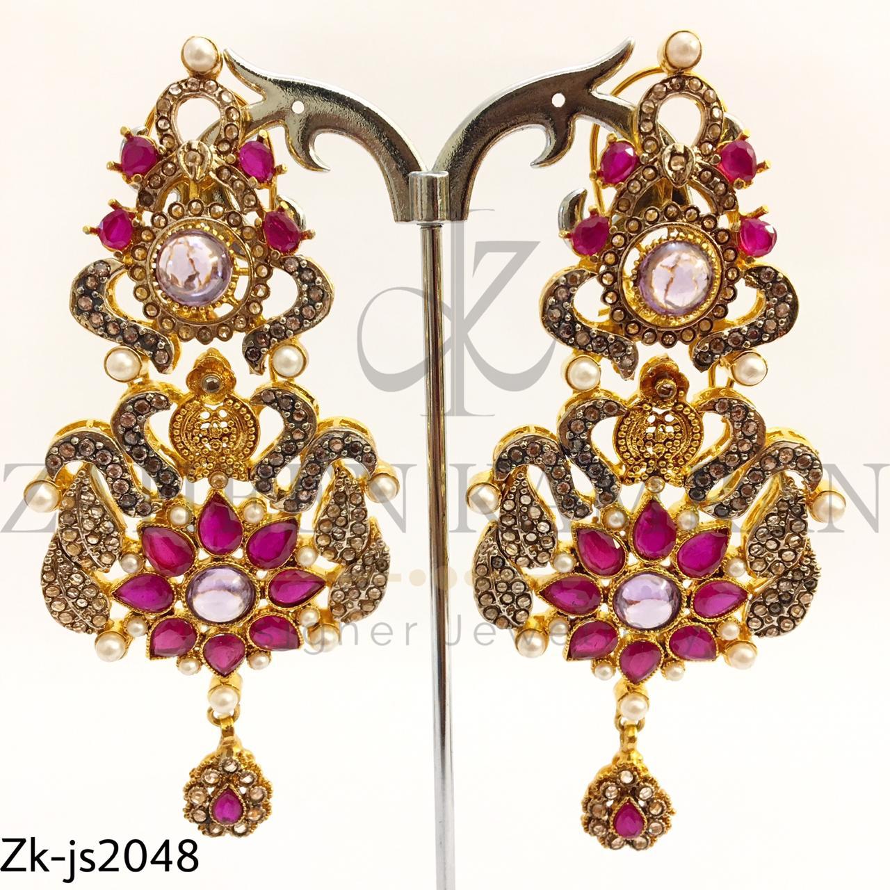 Luxury Royal look set