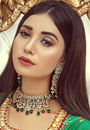 Silver Emerald Choker Set