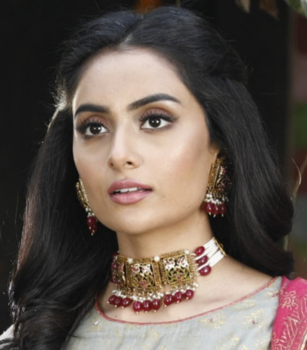 Traditional ari choker set