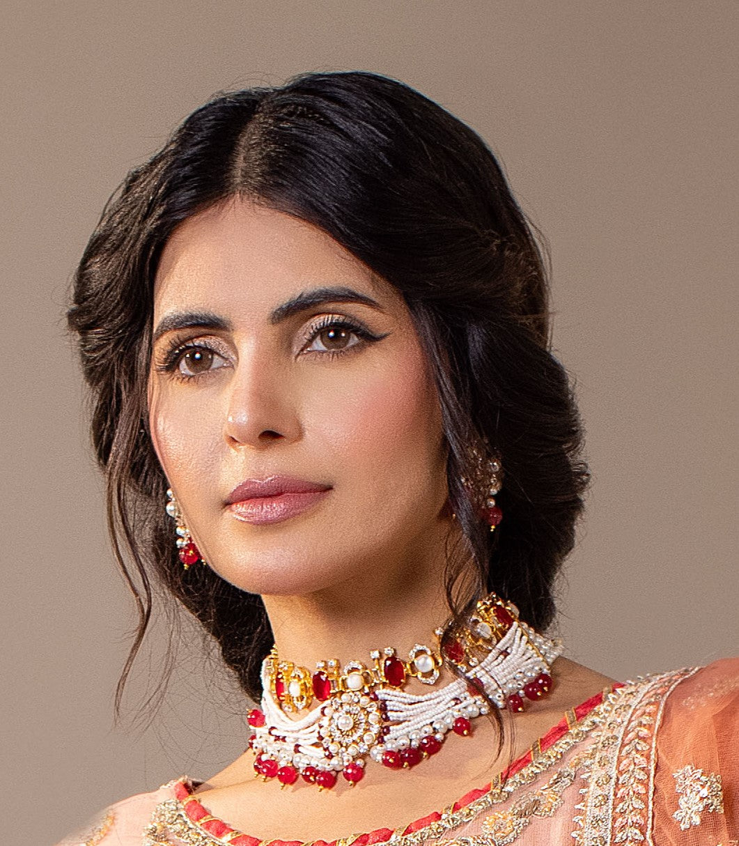 Handcrafted choker set