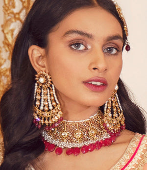 Cutwork detailed set