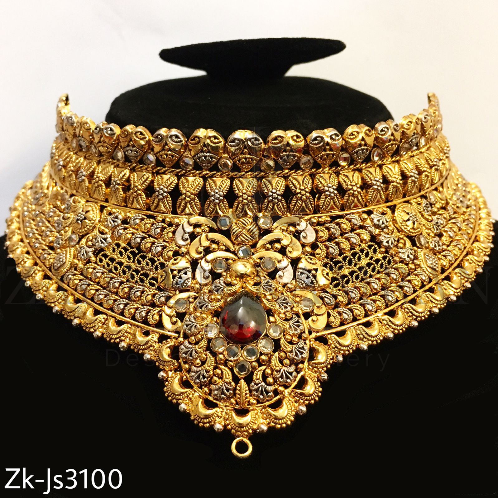Elegant Handcrafted set – zaheenk.com
