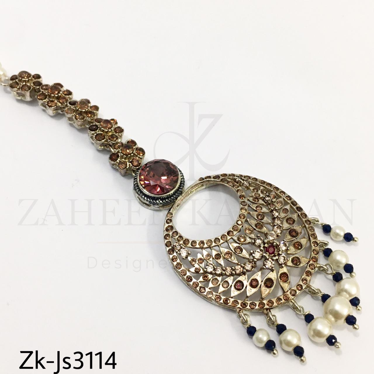 Silver sapphire set
