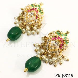 Sleek Traditional Set