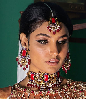 Glorious Choker Set