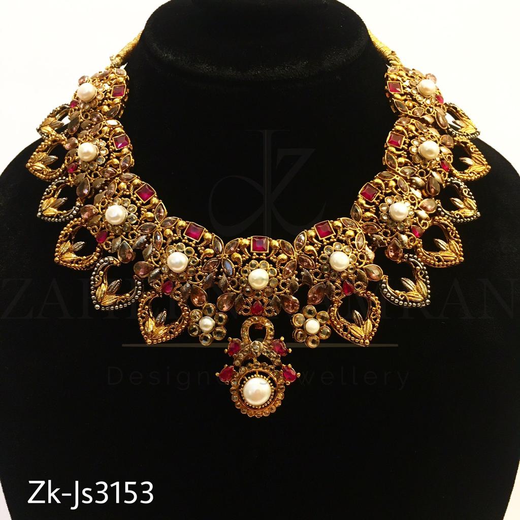 Detailed Ruby Set