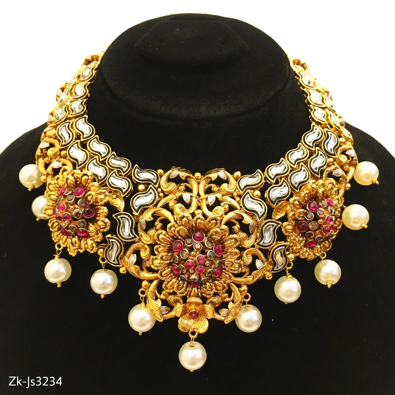 Golden Duby Set