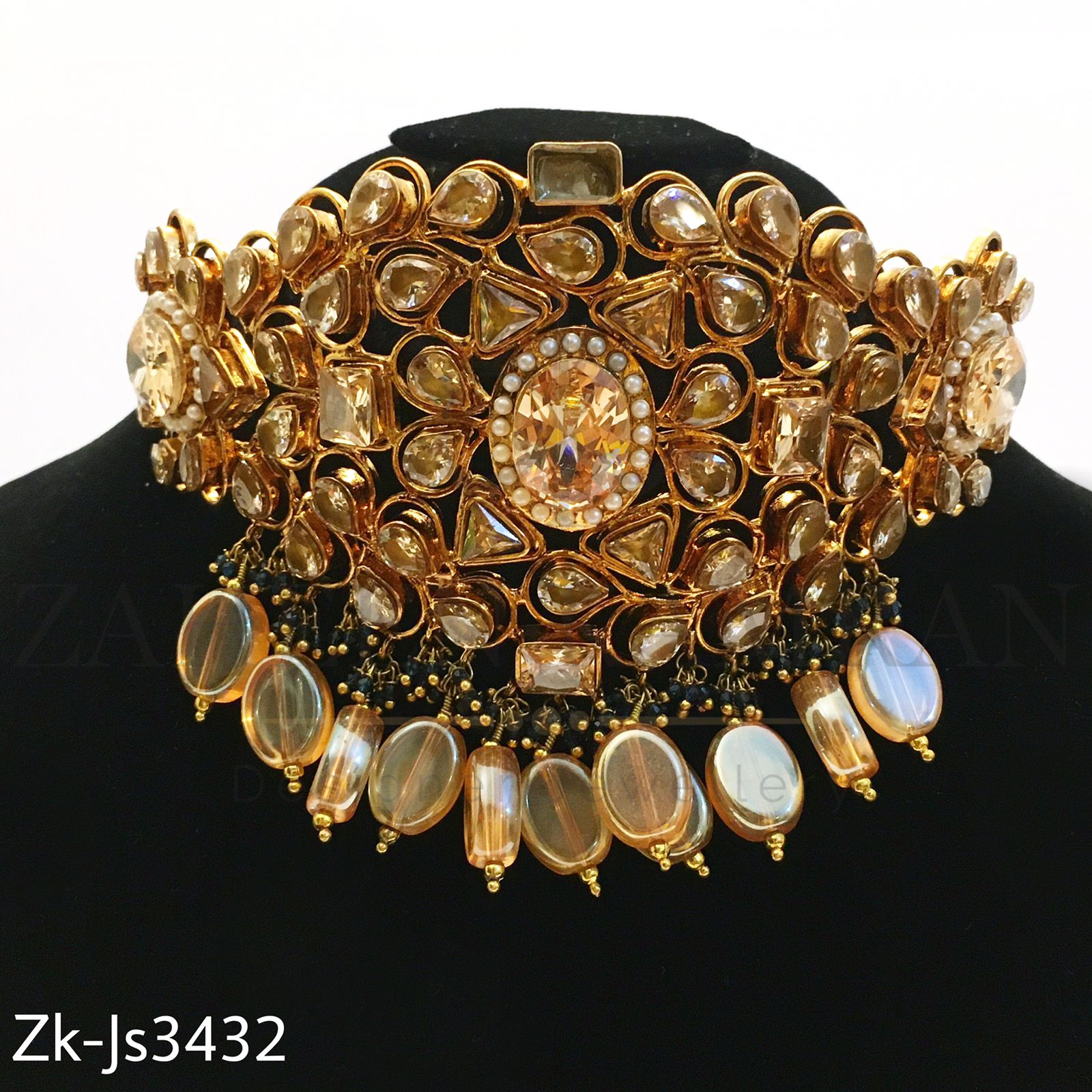 Champagne Choker Set