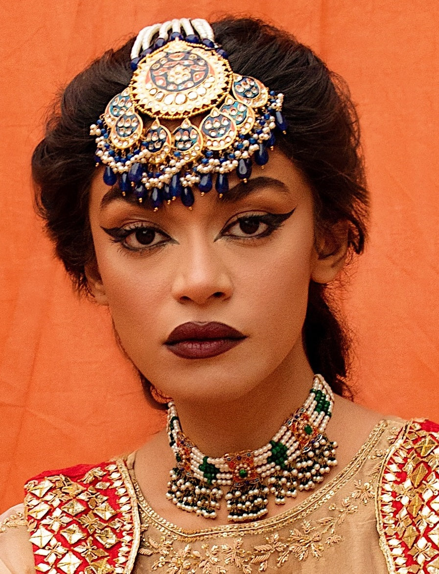 Traditional Set