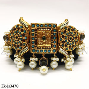 Kundan Textured Choker