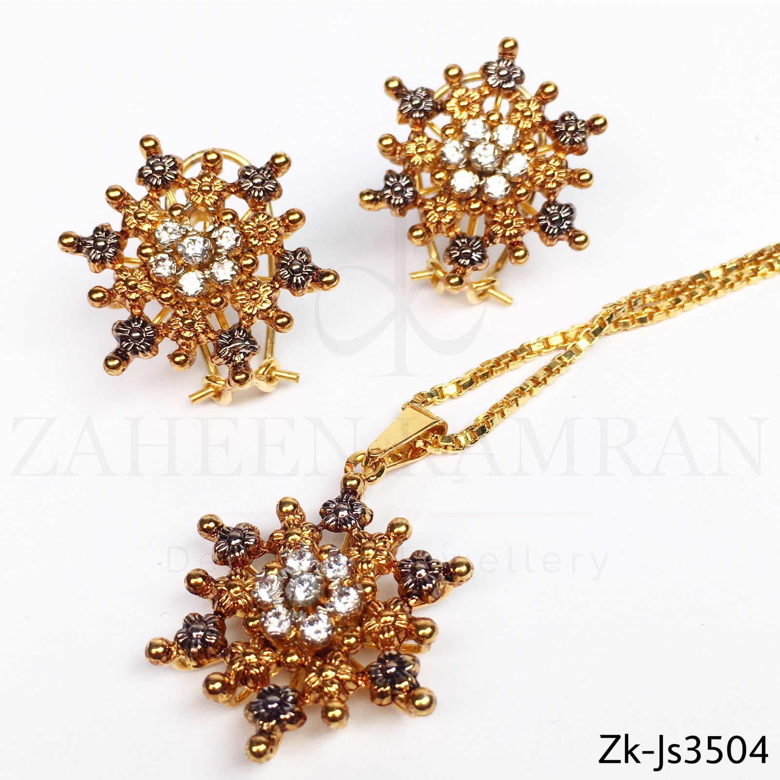 Antique Pendent Set