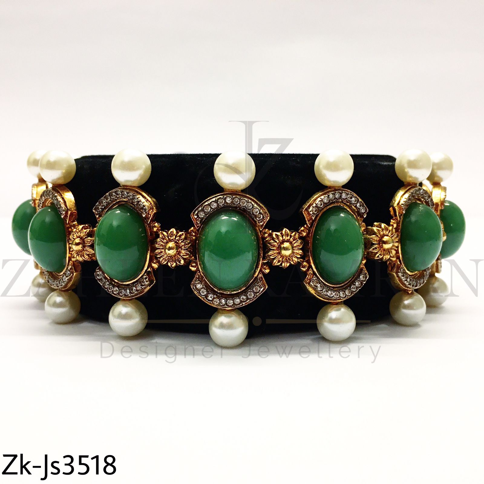 Emerald Pearls Choker set