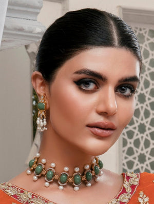 Emerald Pearls Choker set