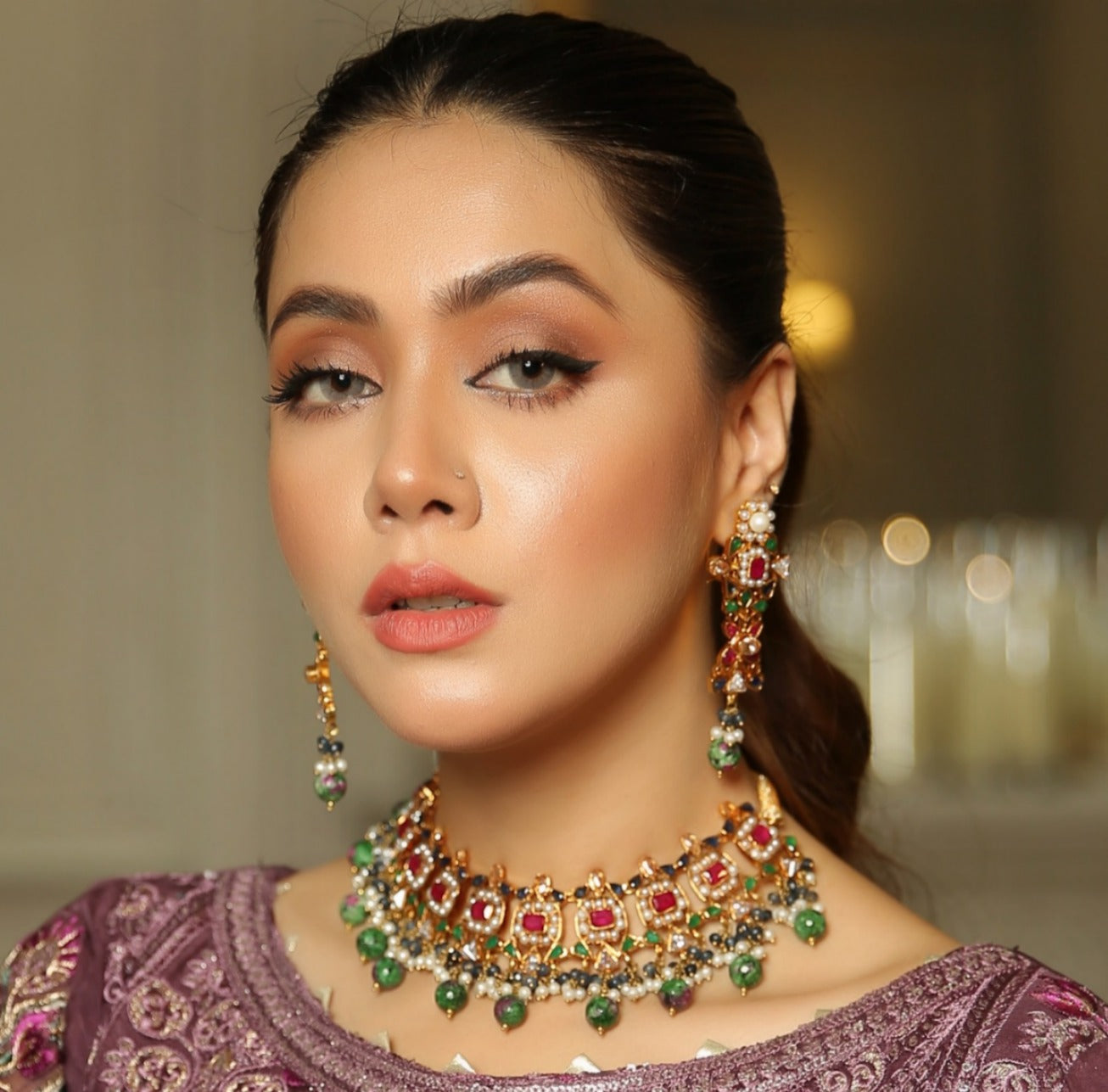 Filigree cutwork set