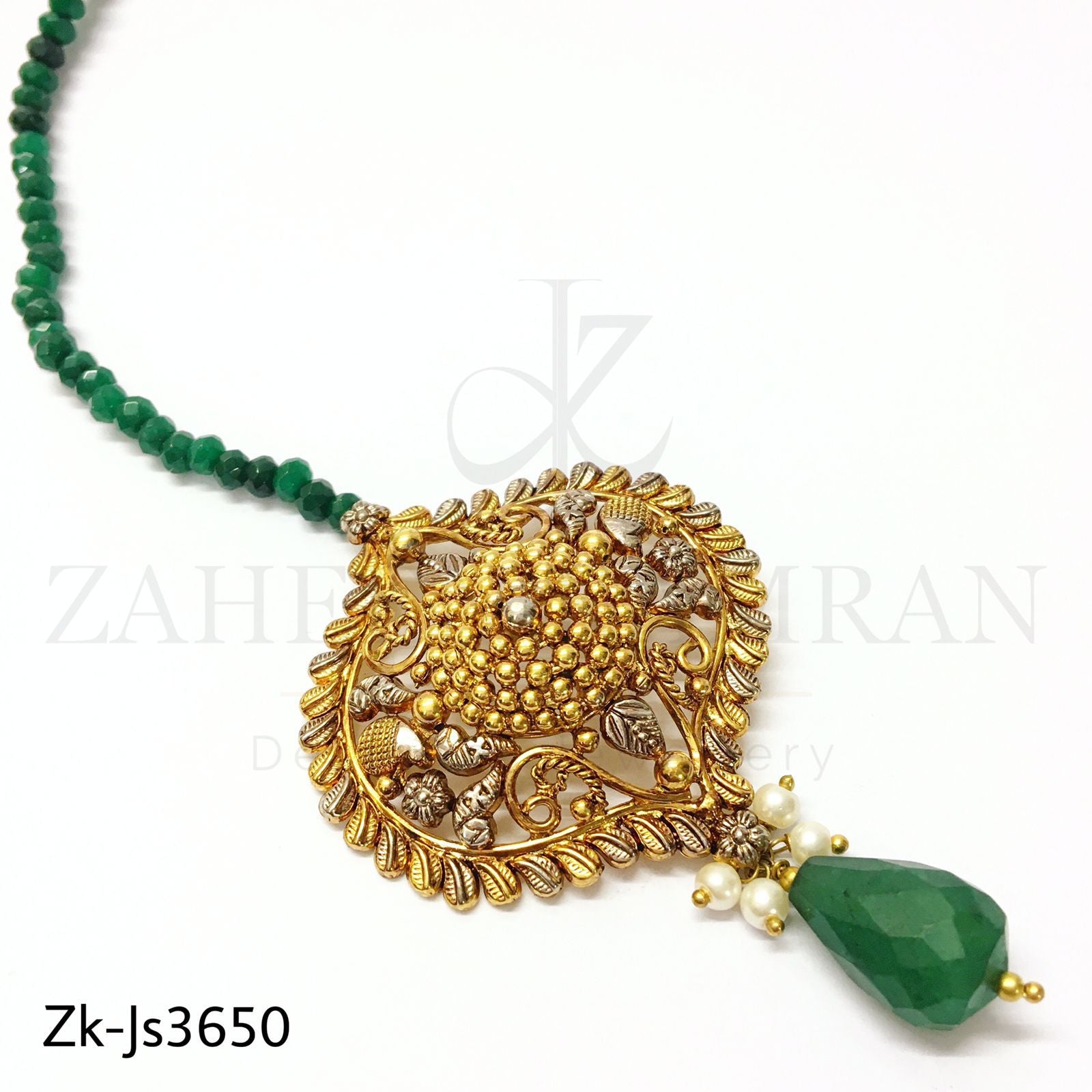 Gold antique set