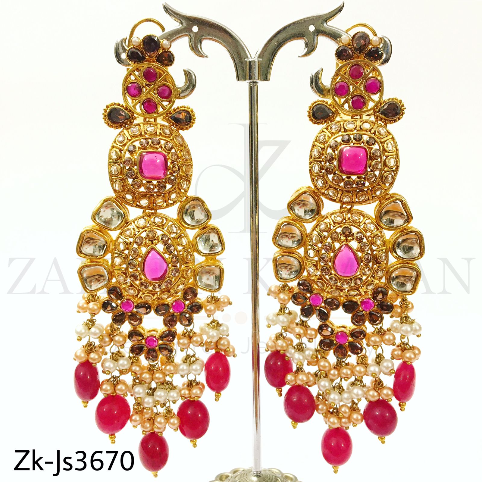 Glossy red kundan set