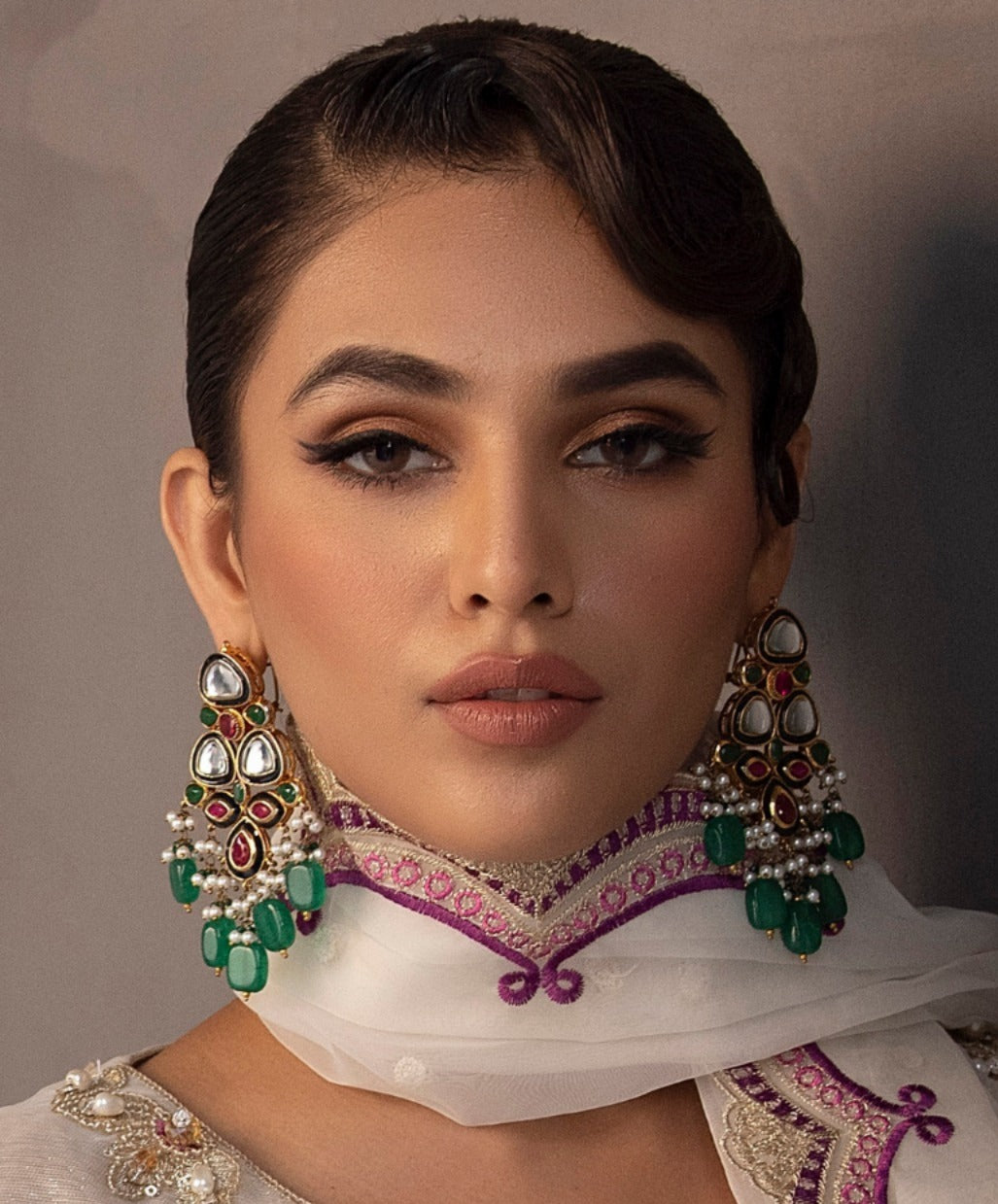 Emerald kundan sheesh set