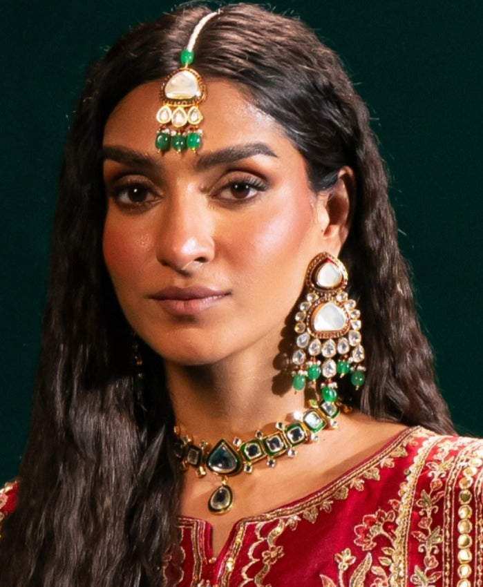 Classy kundan set